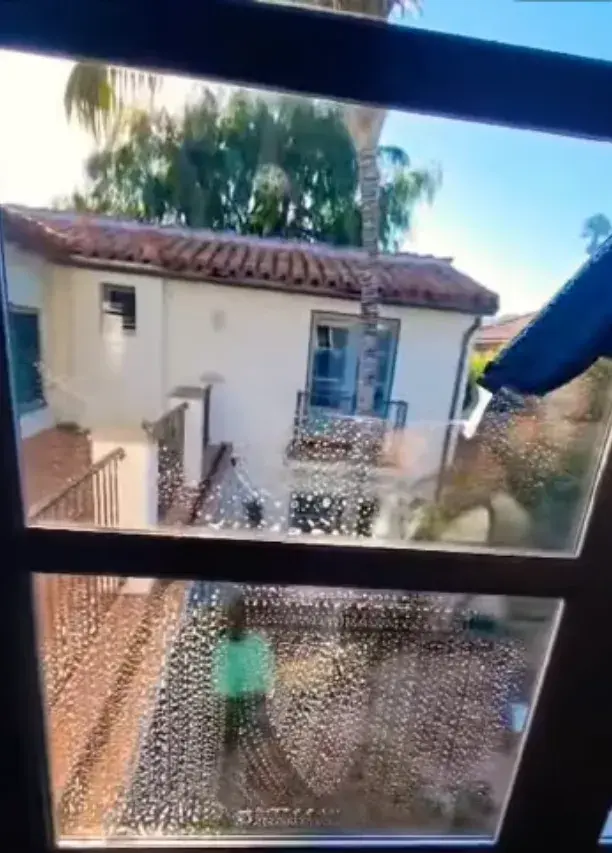 Airbnd window cleaning San Clemente Airbnb window cleaning San Clemente