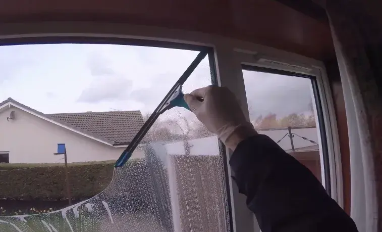 Interior Window Cleaning