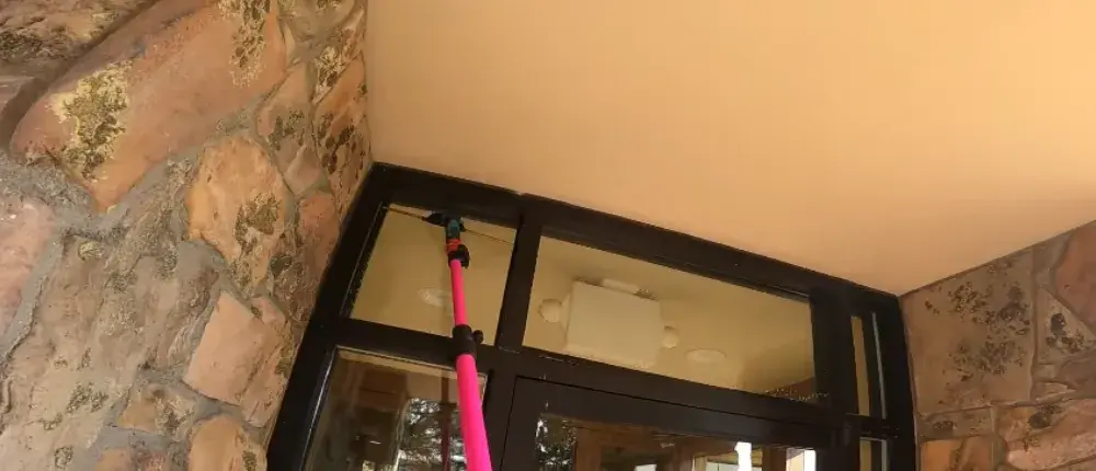 Front Glass Door Cleaning Front Glass Door Cleaning
