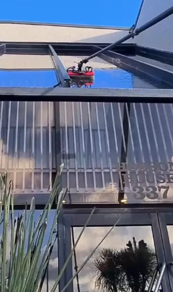 Glass Cleaning Using Professional Cleaning Tools